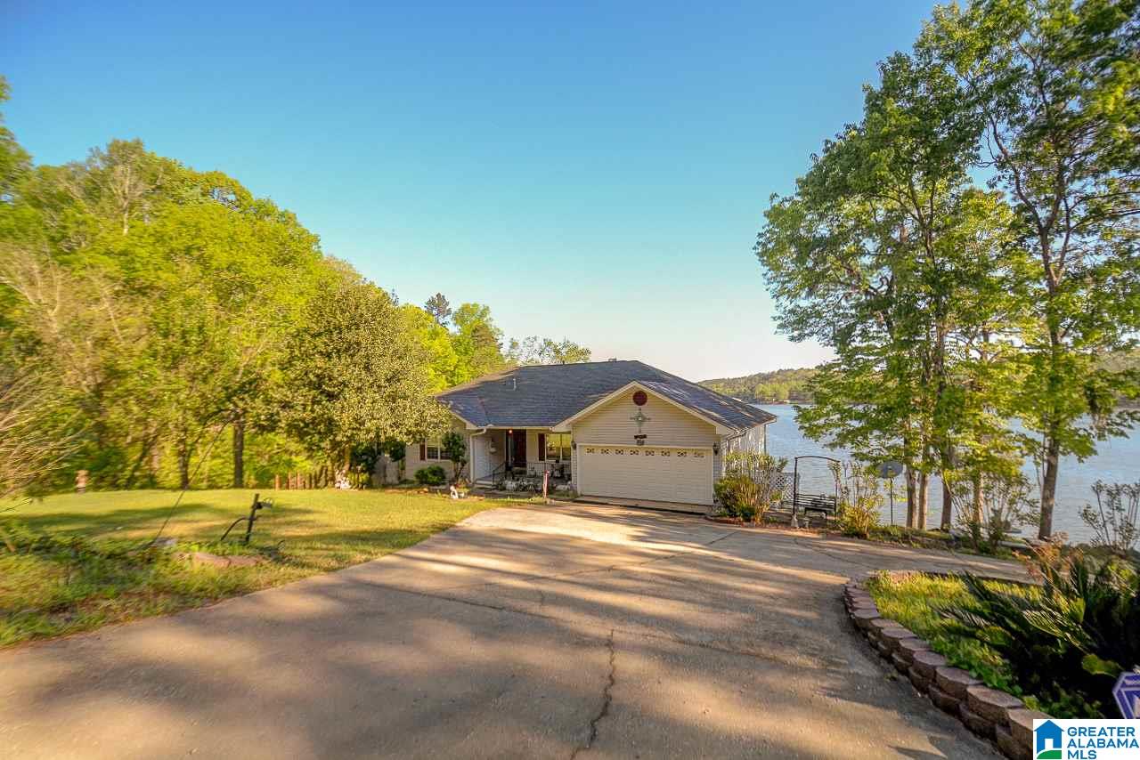 752 Sugar Loaf Hill Road Deatsville, AL 36022 - Photo 2 of 49