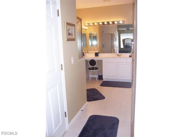 a en suite bathroom with a sink