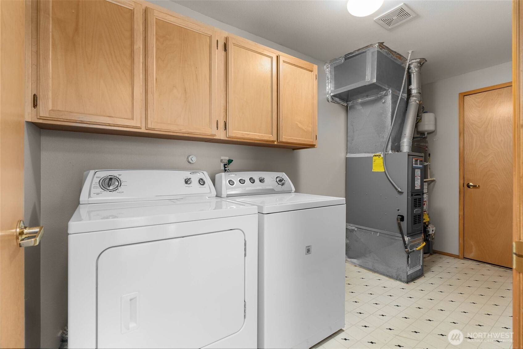 8229 1st Street Southeast Lake Stevens, WA 98258 - Photo 18 of 25