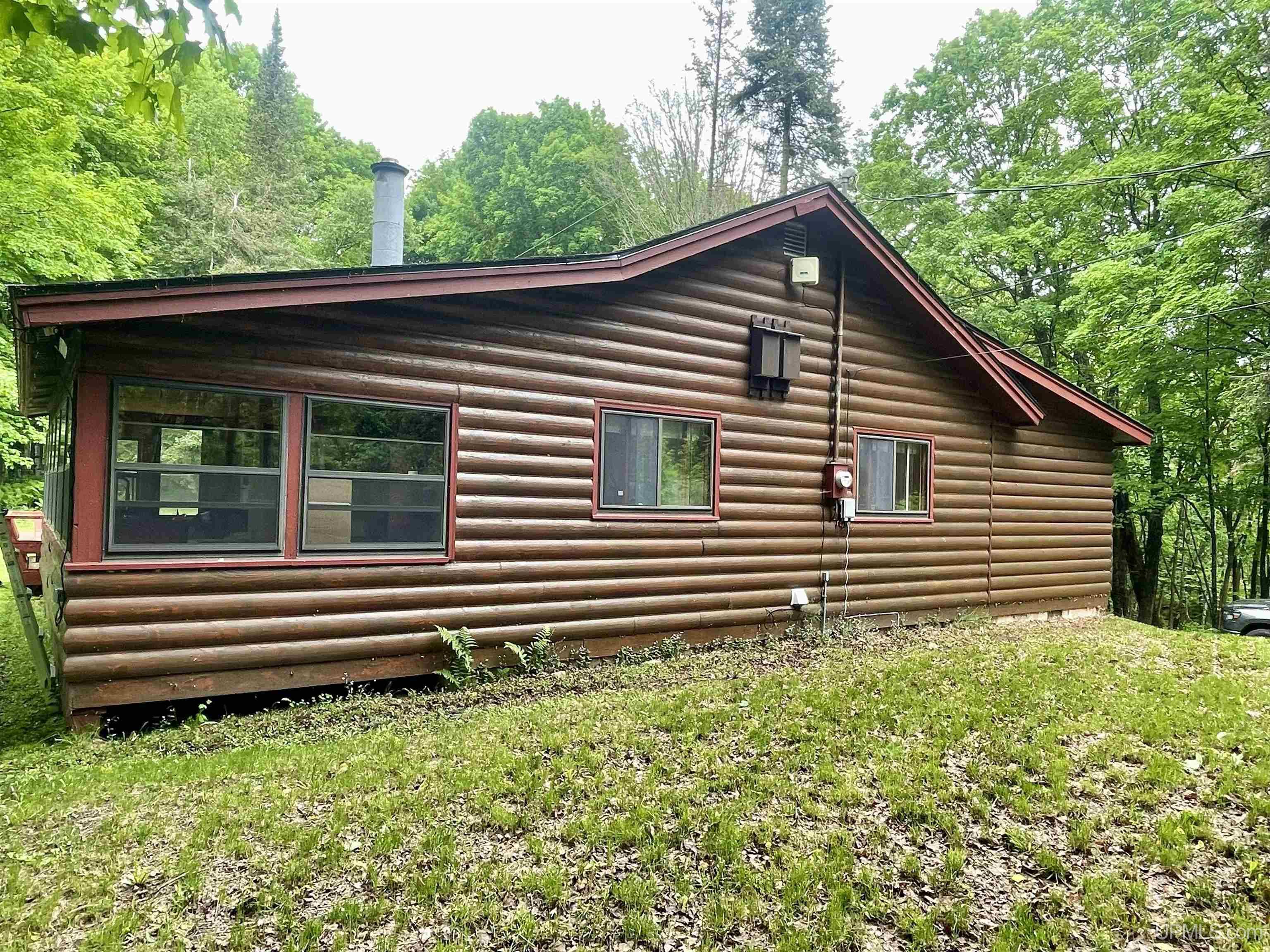 90 Green Road Michigamme, MI 49861 - Photo 6 of 39