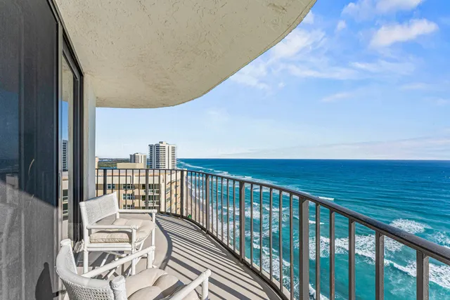 $3,800 | 5420 North Ocean Drive, Unit 2101, Singer Island, FL 33404