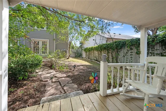 a view of a outdoor space