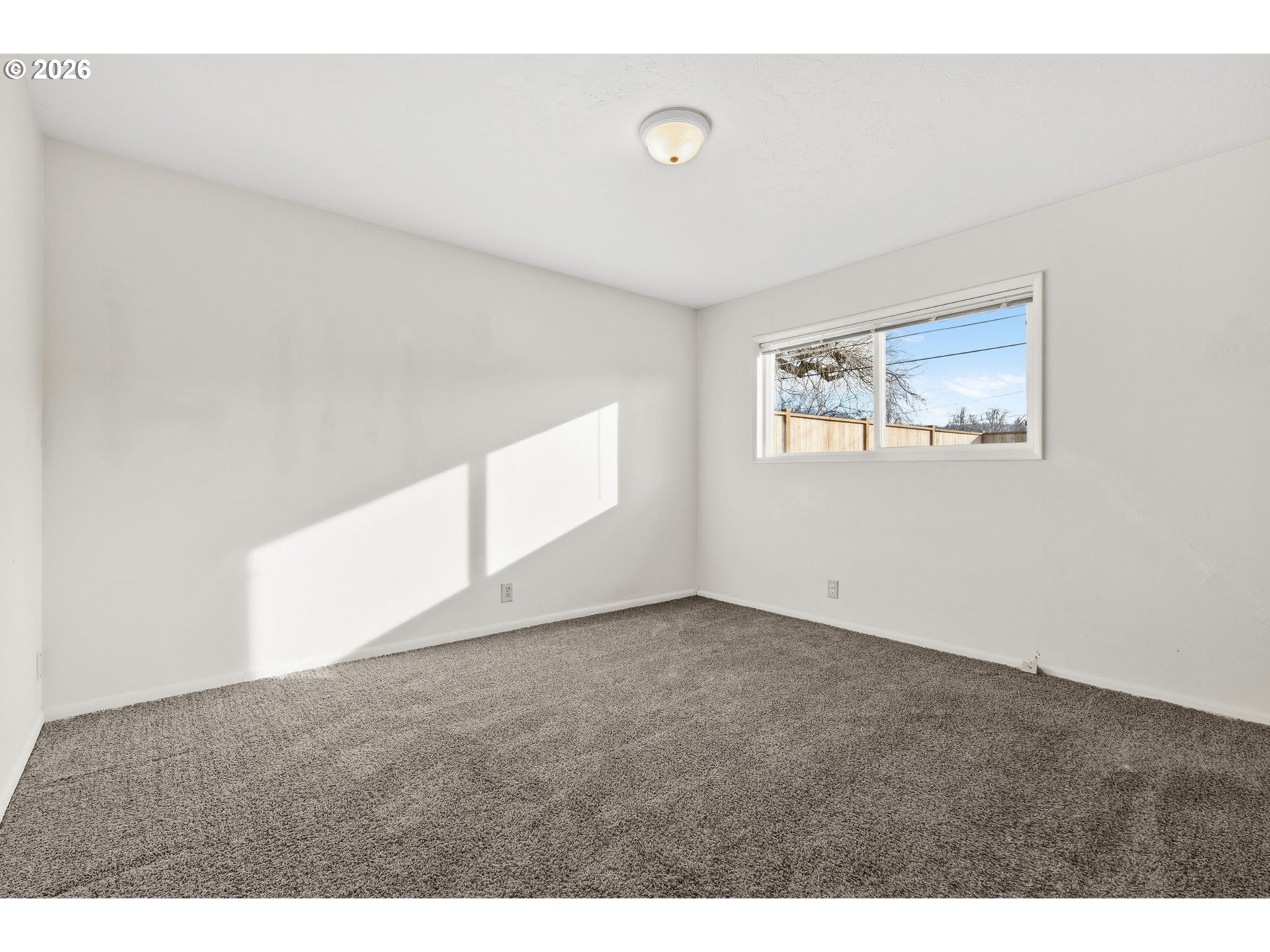 810 East 37th Avenue Eugene, OR 97405 - Photo 25 of 47 Bedroom, Owner's Suite