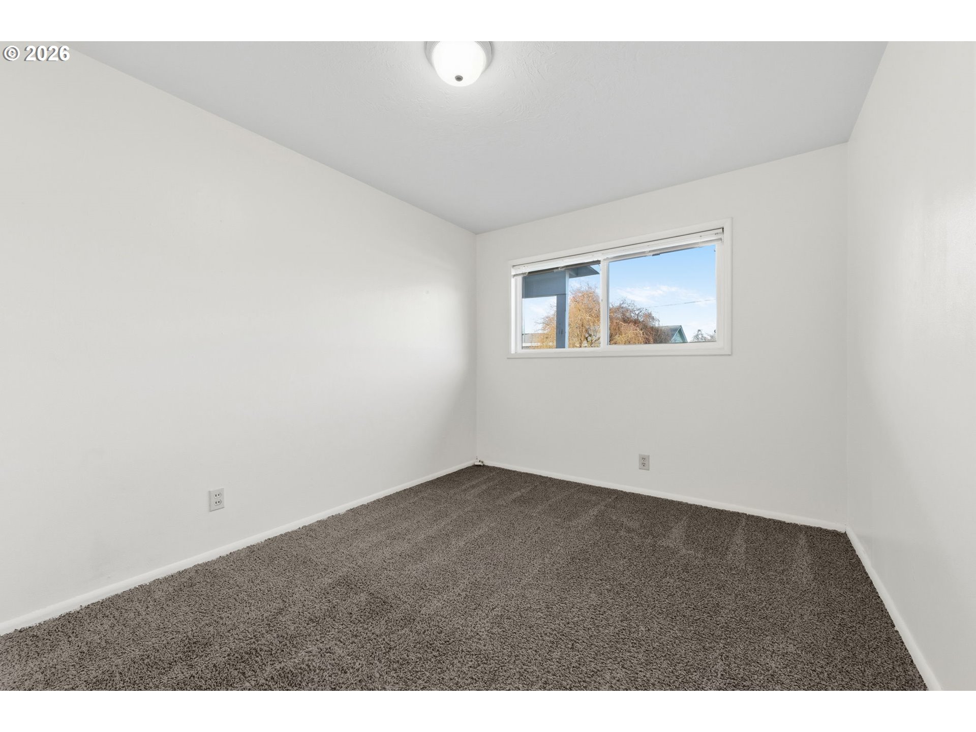 810 East 37th Avenue Eugene, OR 97405 - Photo 34 of 47 Bedroom