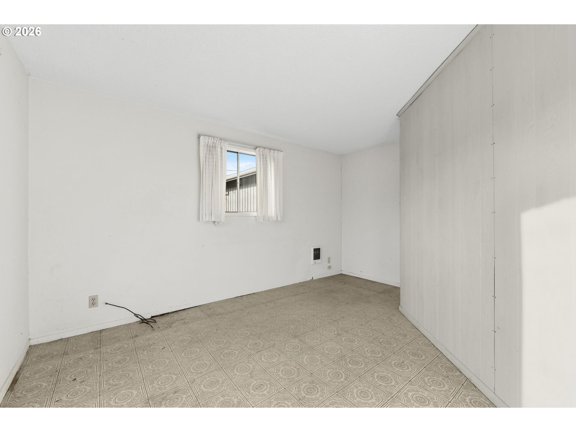 810 East 37th Avenue Eugene, OR 97405 - Photo 39 of 47