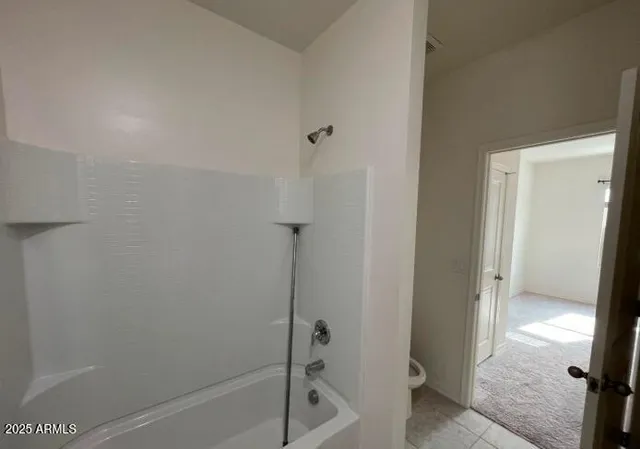 $1,995 | 19142 West Elm Street, Litchfield Park, AZ 85340