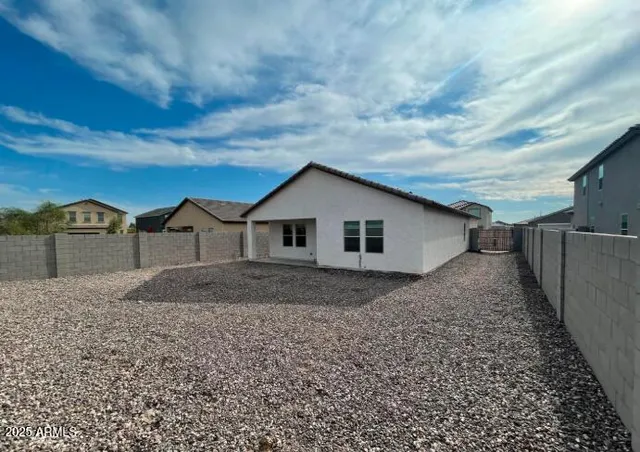 $1,995 | 19142 West Elm Street, Litchfield Park, AZ 85340