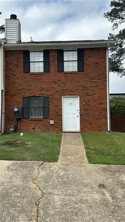 $1,600 | 1441 Springleaf Circle Southeast, Smyrna, GA 30080