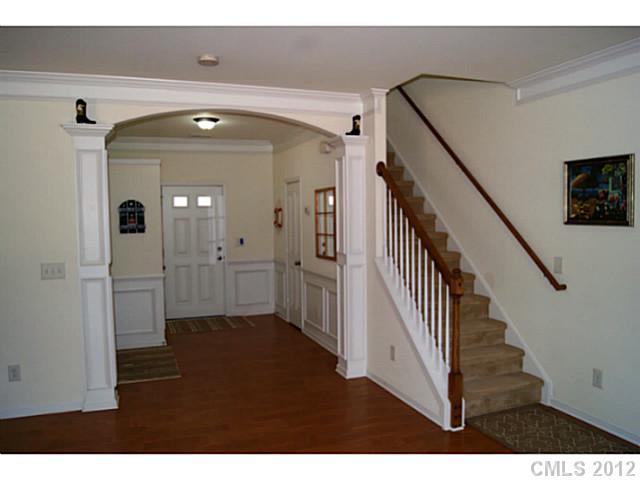 1023 Mearn Road Charlotte, NC 28216 - Photo 3 of 16