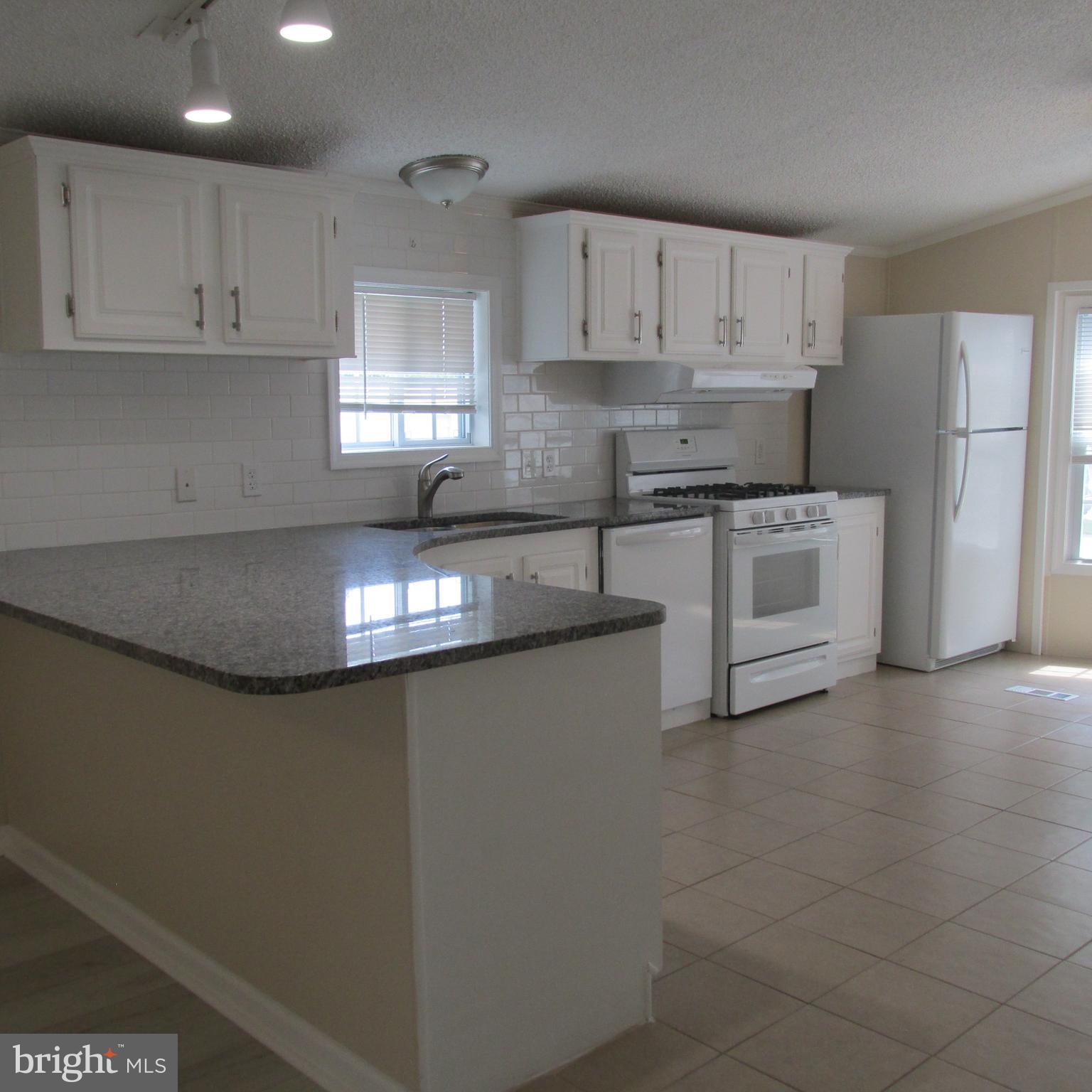 13 Abbey Road Coatesville, PA 19320 - Photo 7 of 14 Kitchen