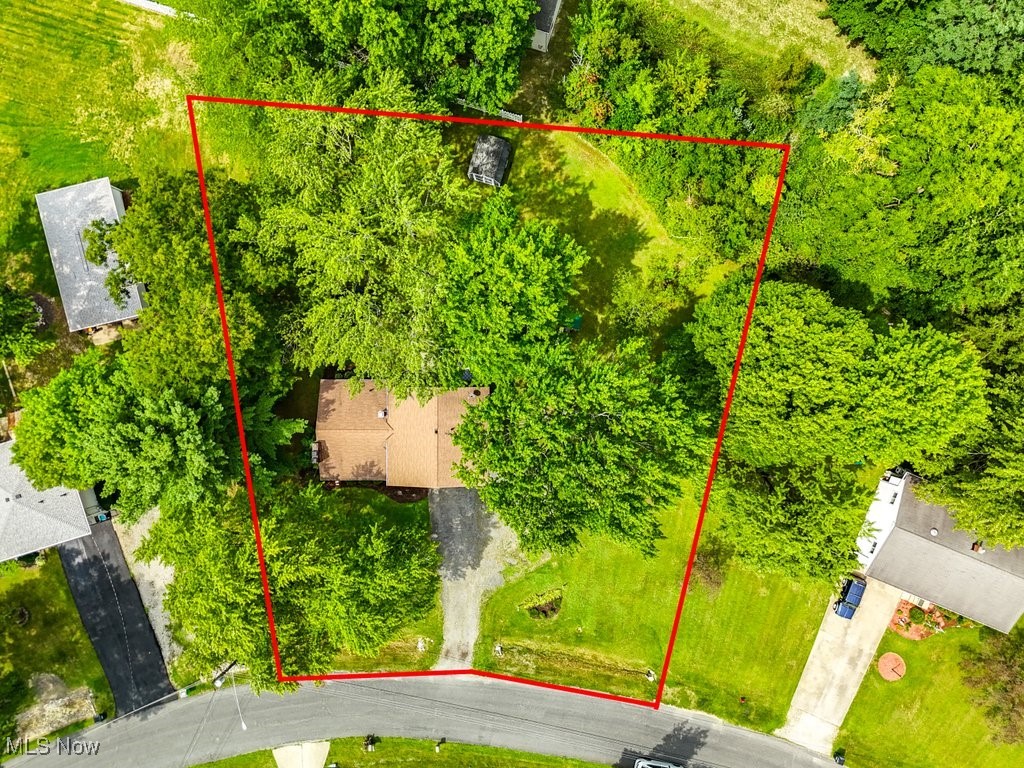 120 North Oakmont Road Northfield, OH 44067 - Photo 8 of 30