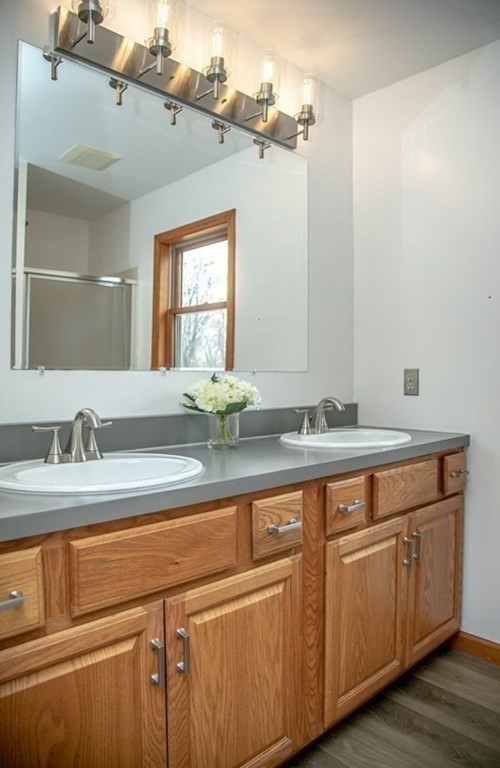 31 Lawrence Plain Road Hadley, MA 01035 - Photo 17 of 28 Gallery Image 17