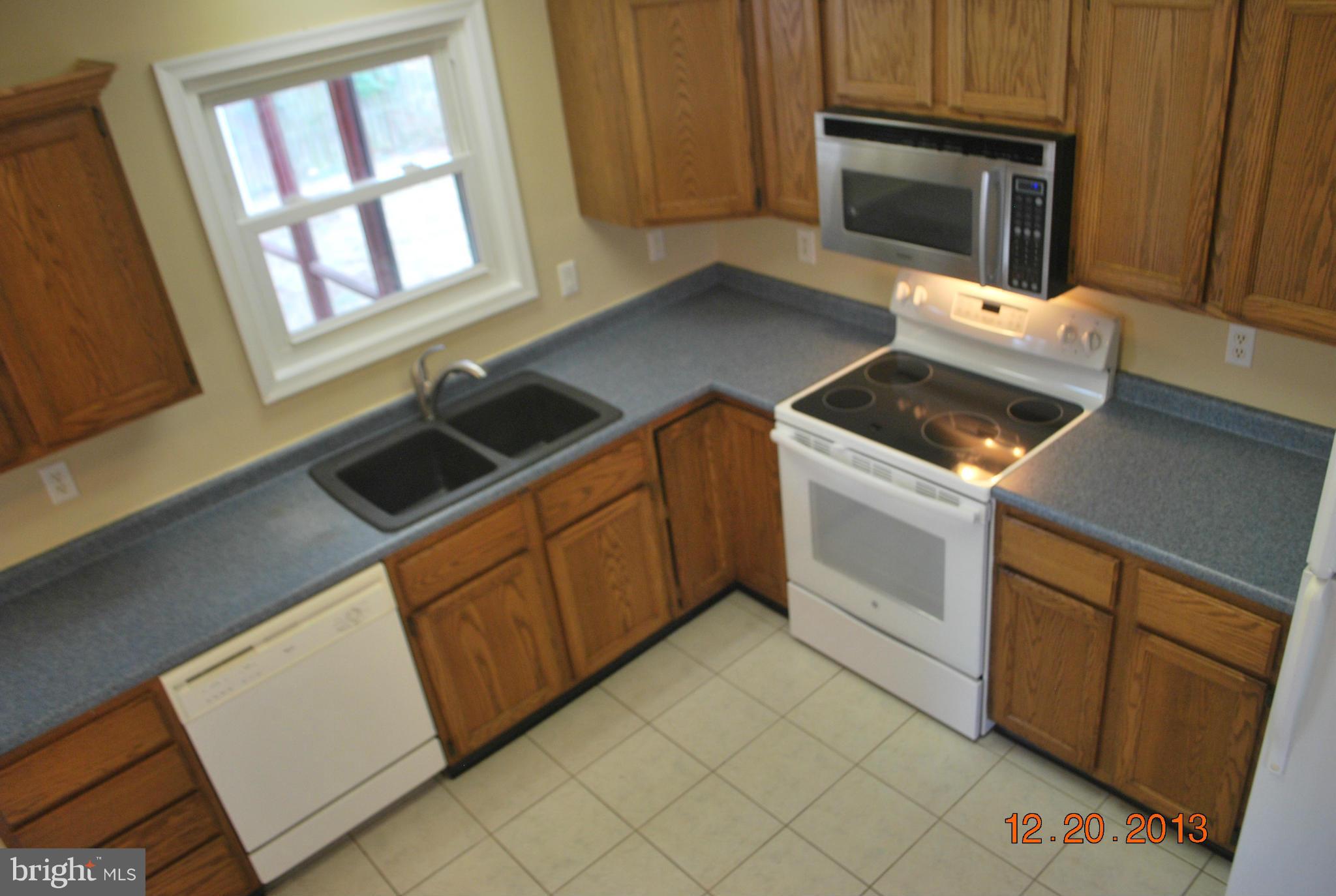 11538 San Rafael Road Lusby, MD 20657 - Photo 3 of 30 Kitchen