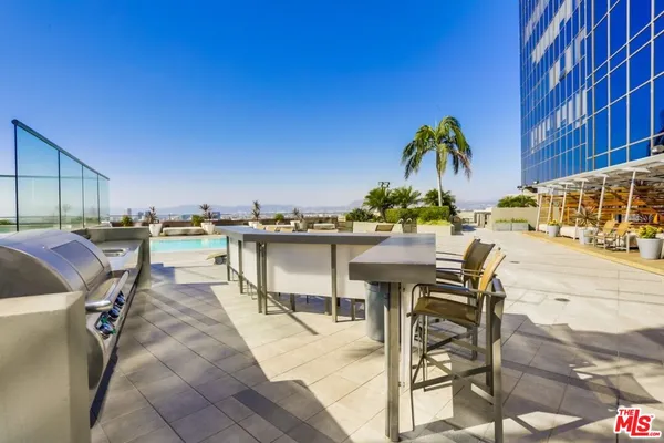 $4,200 | 1100 Wilshire Boulevard, Unit 2906, Los Angeles, CA 90017