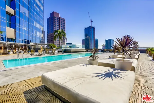 $4,200 | 1100 Wilshire Boulevard, Unit 2906, Los Angeles, CA 90017
