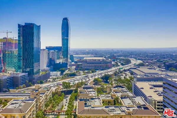 $4,200 | 1100 Wilshire Boulevard, Unit 2906, Los Angeles, CA 90017