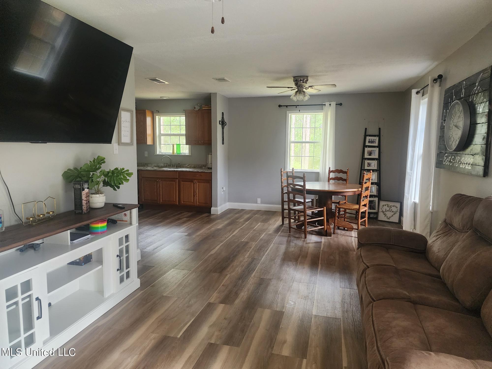 34 Water Oak Road Poplarville, MS 39470 - Photo 16 of 16 Open floorplan