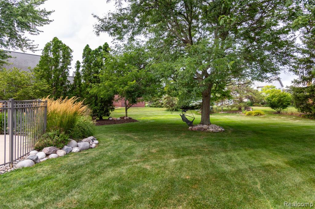 45340 Lothrop Road Canton, MI 48188 - Photo 60 of 80