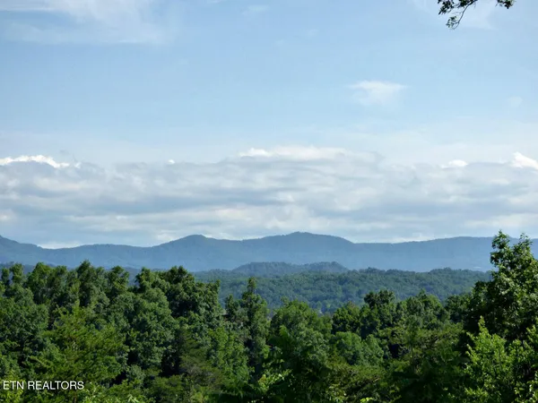 $394,900 | Lot 32 Tranquility Trail, Dandridge, TN 37725