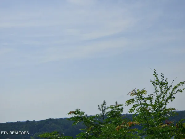$394,900 | Lot 32 Tranquility Trail, Dandridge, TN 37725