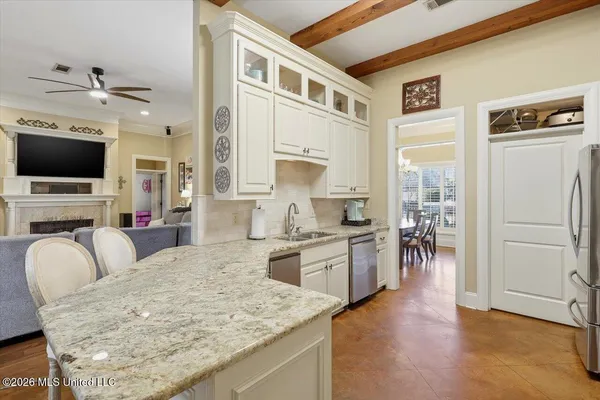 $475,000 | 226 Meadowlands Drive, Brandon, MS 39047