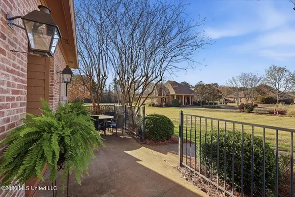 $475,000 | 226 Meadowlands Drive, Brandon, MS 39047