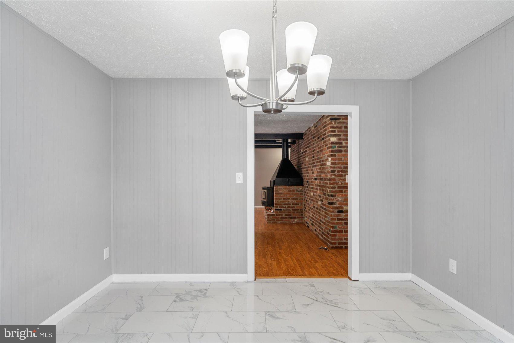 7209 Chamberlain Road Baltimore, MD 21244 - Photo 16 of 44