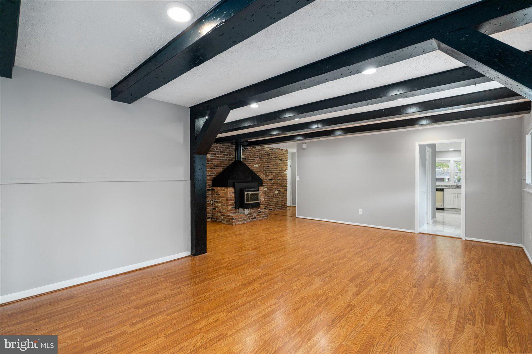 7209 Chamberlain Road Baltimore, MD 21244 - Photo 18 of 44