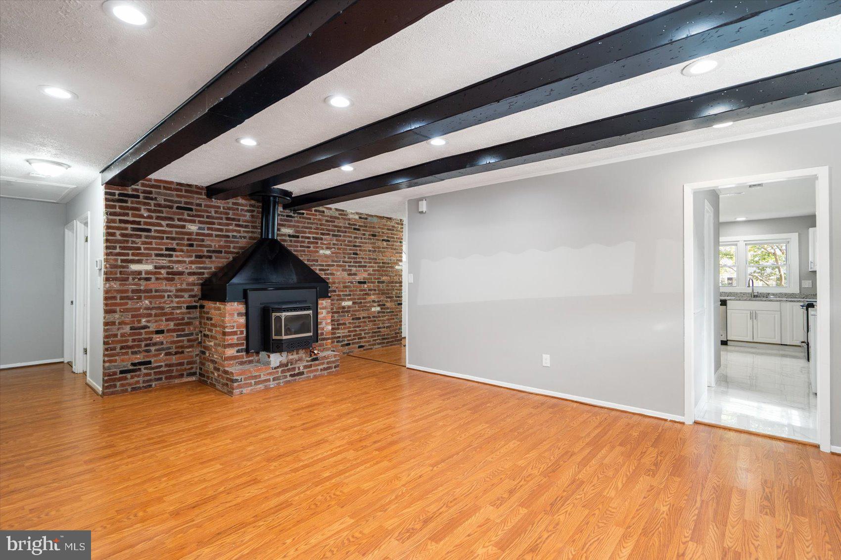 7209 Chamberlain Road Baltimore, MD 21244 - Photo 19 of 44