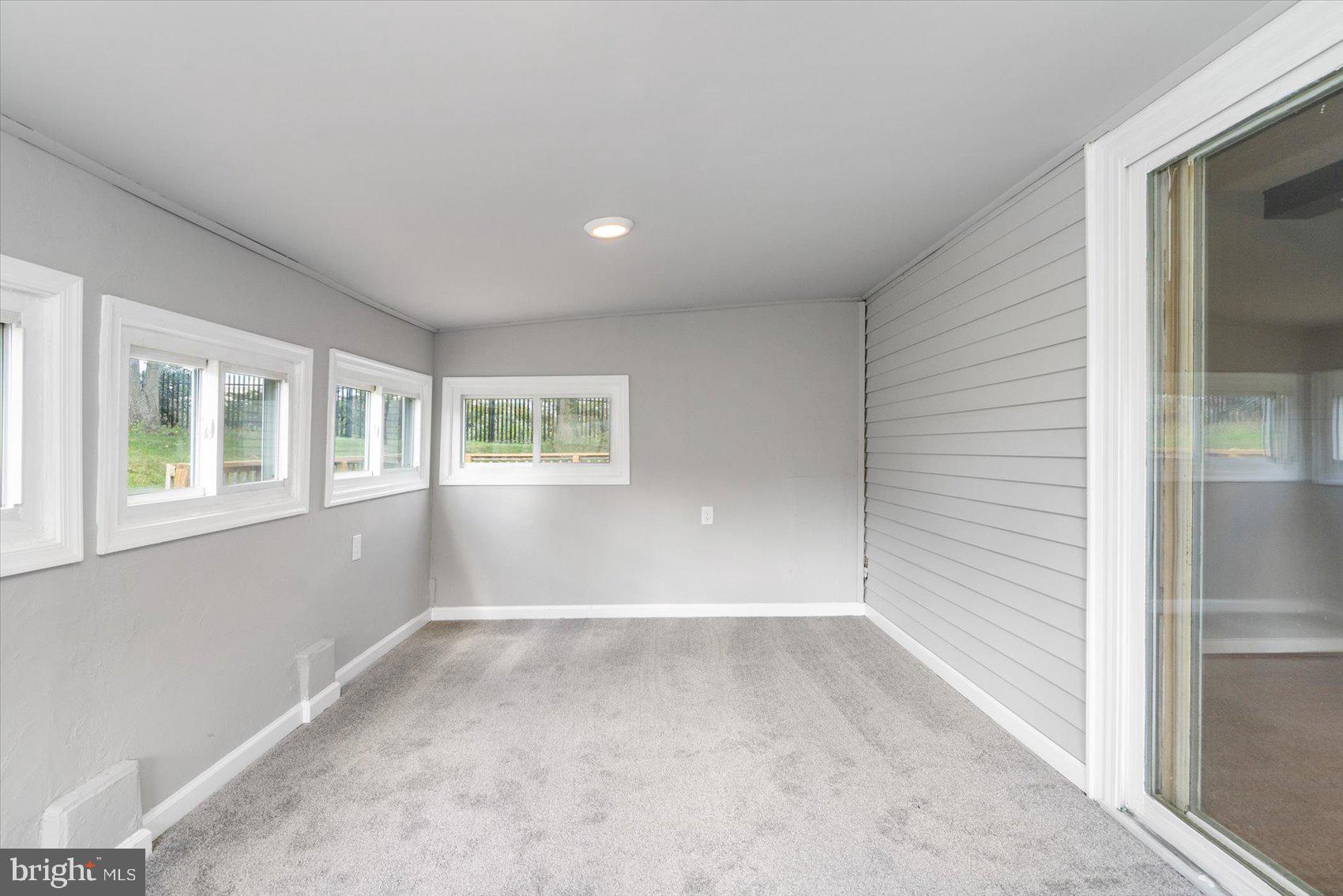 7209 Chamberlain Road Baltimore, MD 21244 - Photo 24 of 44
