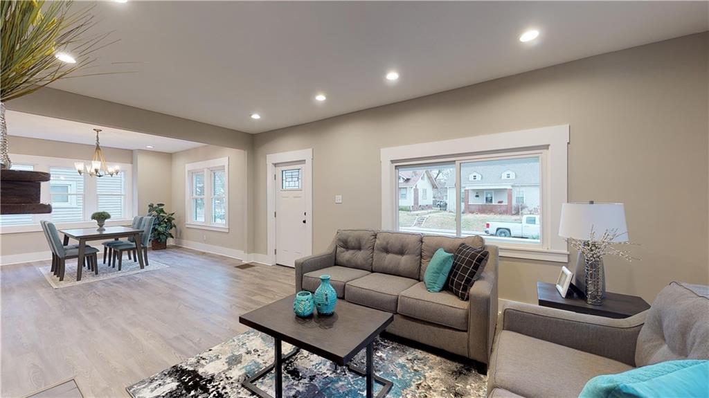 4131 Ruckle Street Indianapolis, IN 46205 - Photo 10 of 42 Gallery Image 10