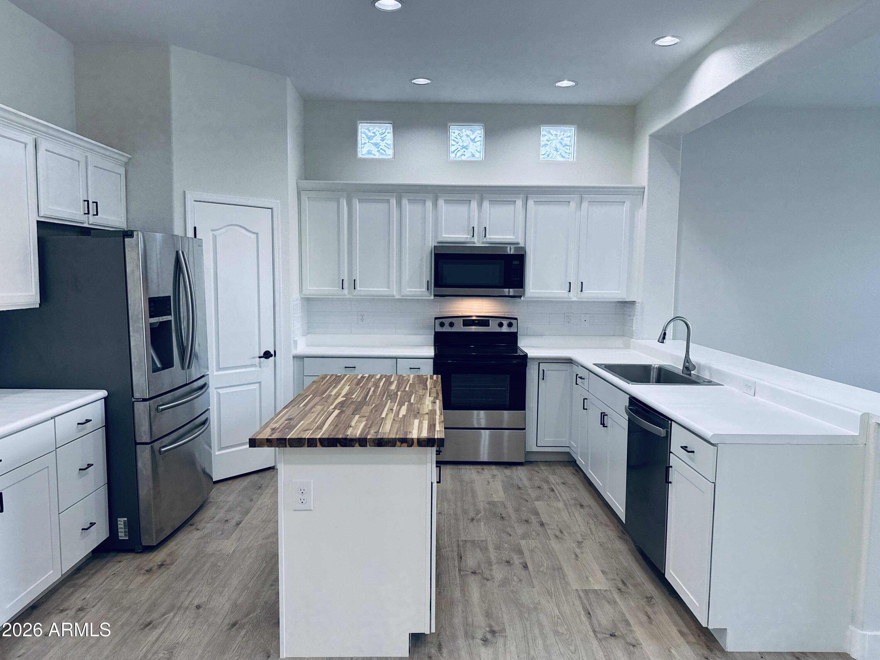 2119 North Pacey Road Phoenix, AZ 85037 - Photo 9 of 24 DJI_20260129_170933_198