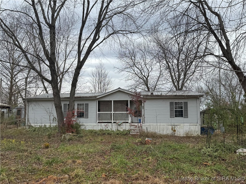 623 Mayfield Road Henryville, IN 47126 - Photo 1 of 5