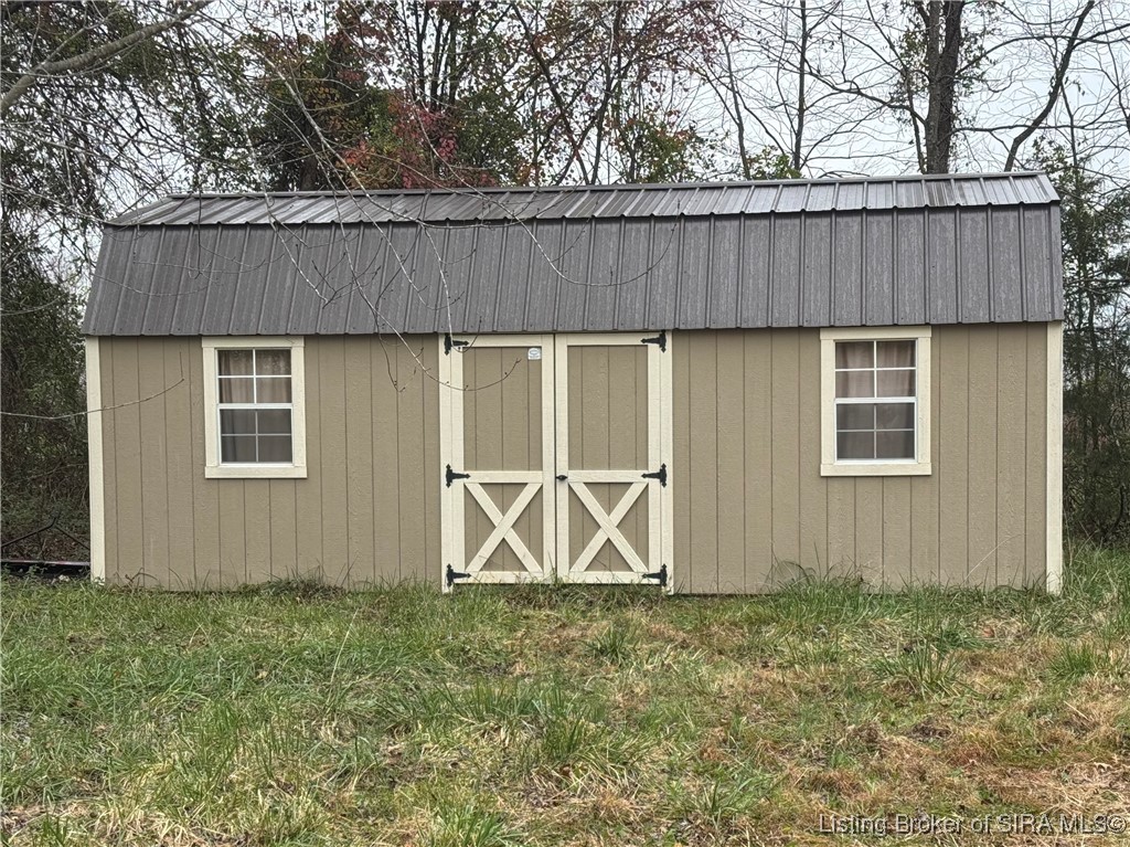 623 Mayfield Road Henryville, IN 47126 - Photo 4 of 5