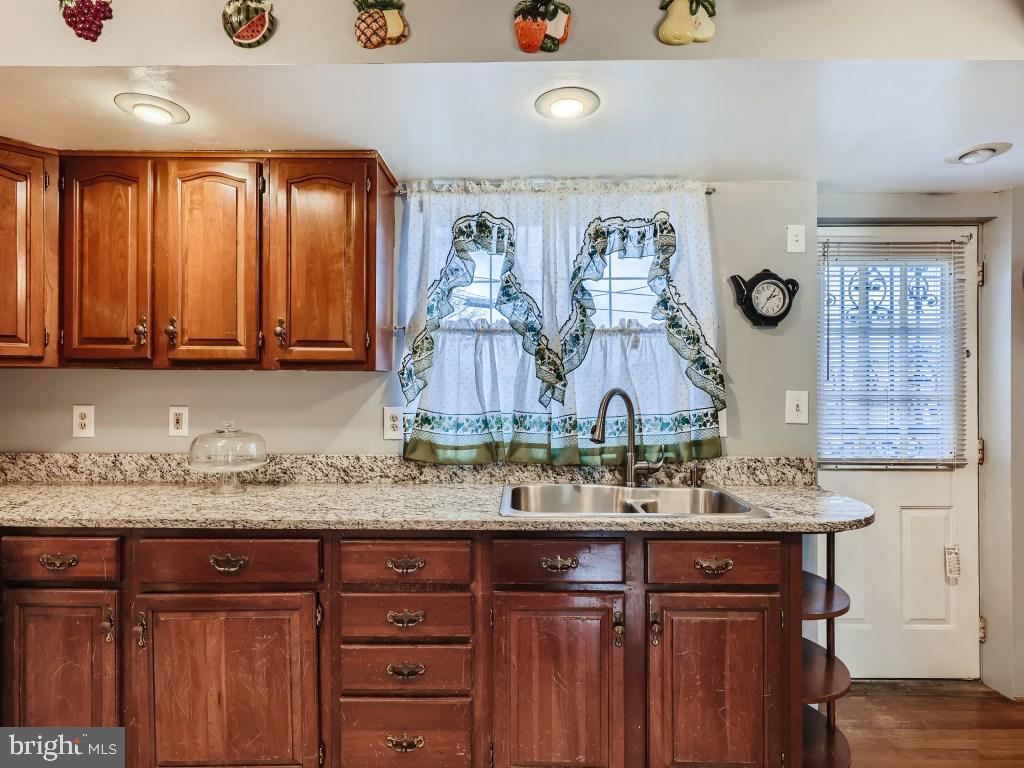 1006 Tunbridge Road Baltimore, MD 21212 - Photo 12 of 30