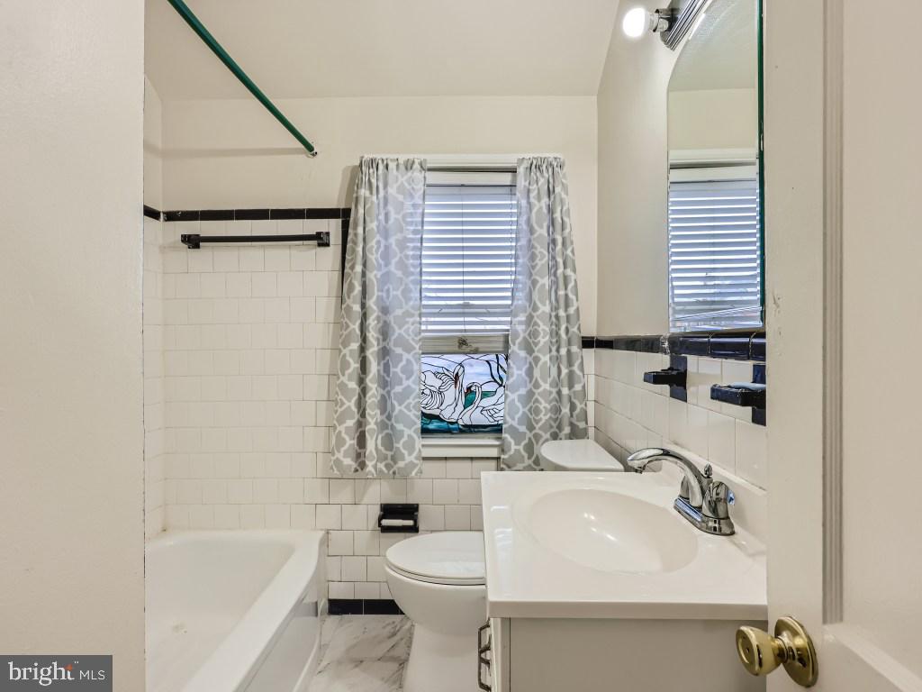 1006 Tunbridge Road Baltimore, MD 21212 - Photo 16 of 30