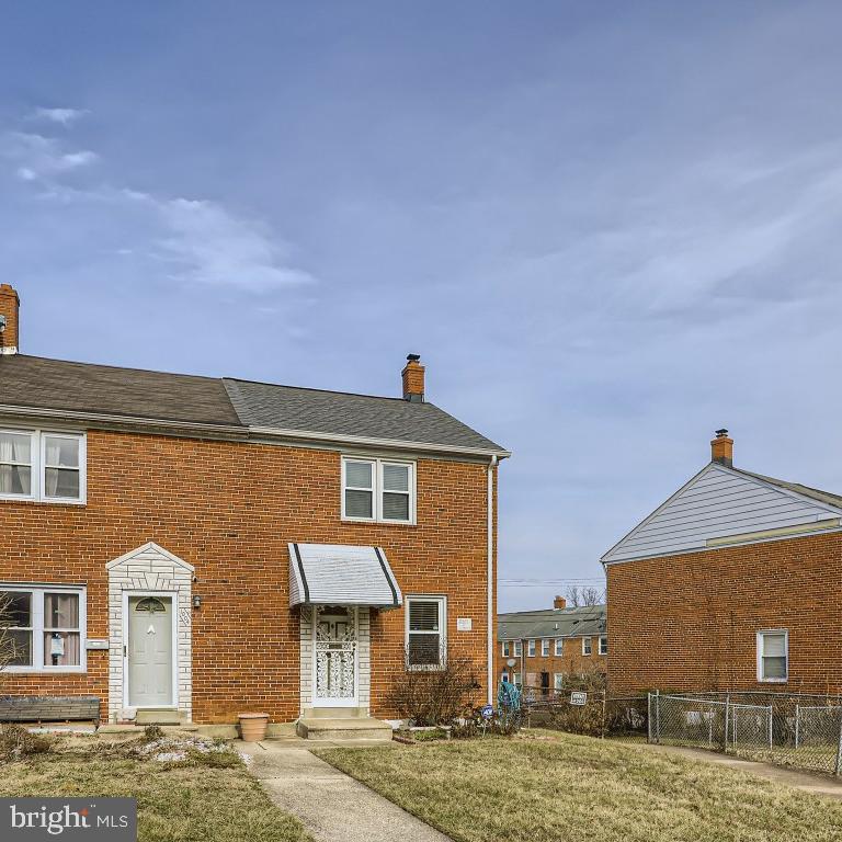 1006 Tunbridge Road Baltimore, MD 21212 - Photo 3 of 30