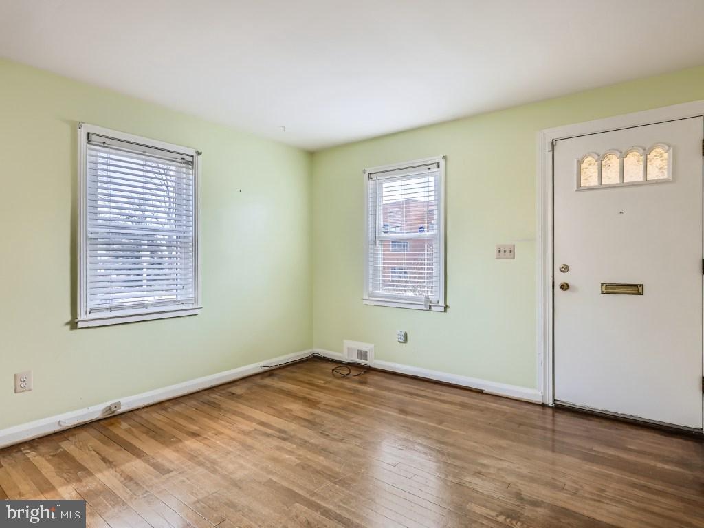 1006 Tunbridge Road Baltimore, MD 21212 - Photo 8 of 30