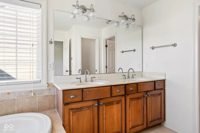 $589,000 | 13008 Overview Drive, Fishers, IN 46037