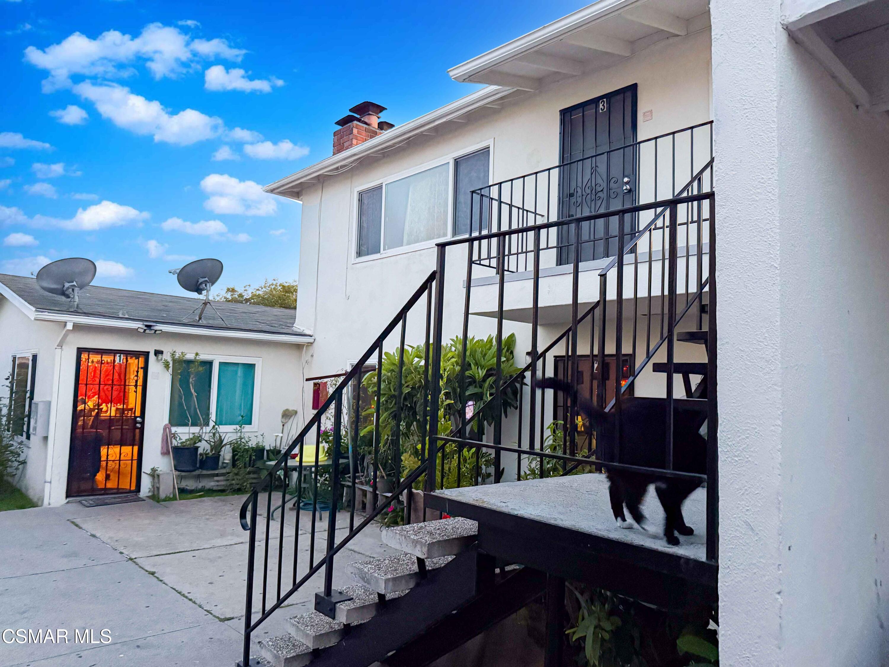 331 Campbell Way Oxnard, CA 93033 - Photo 4 of 14