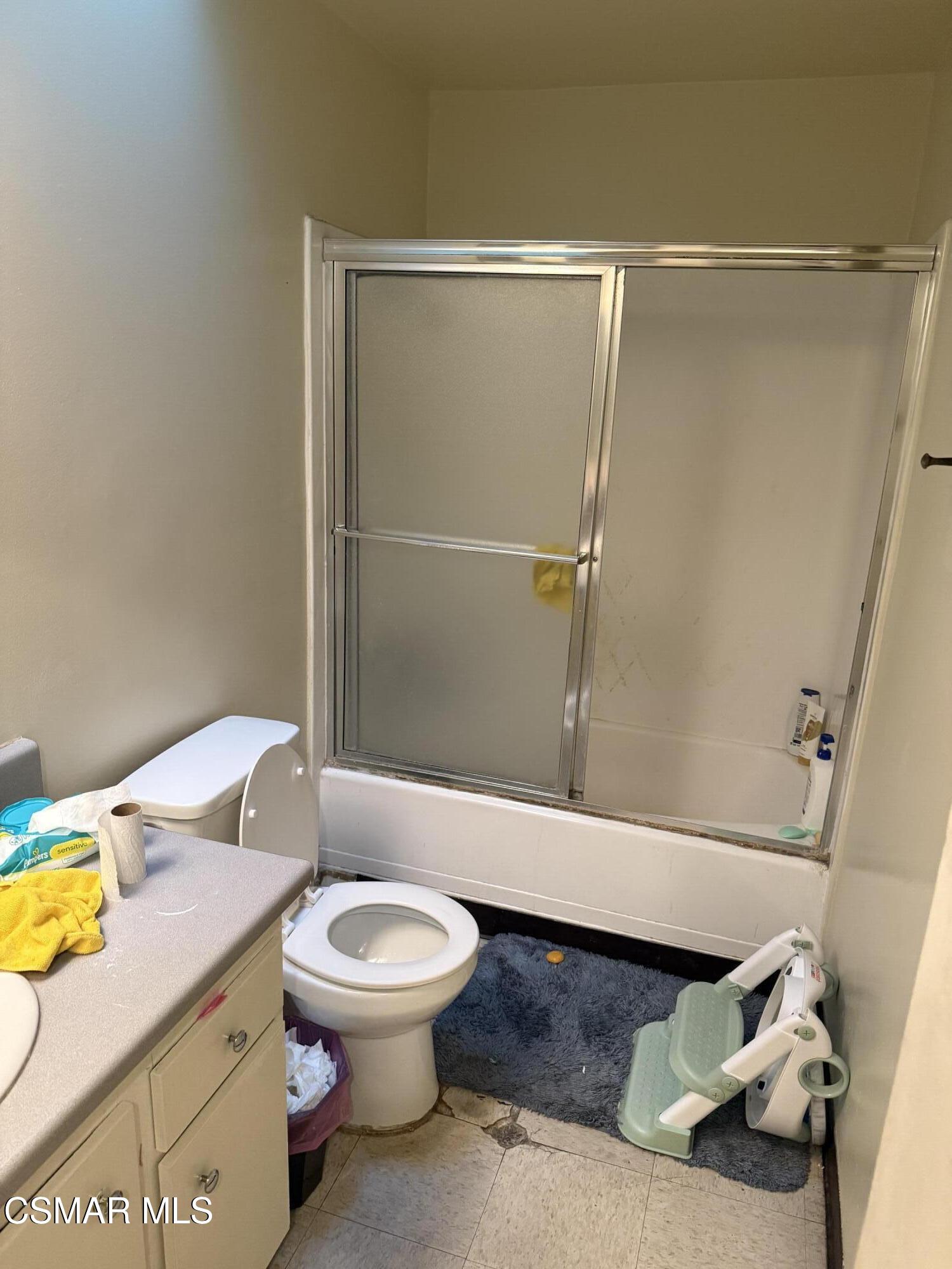 331 Campbell Way Oxnard, CA 93033 - Photo 9 of 14 a toilet sitting next to a bathroom sink