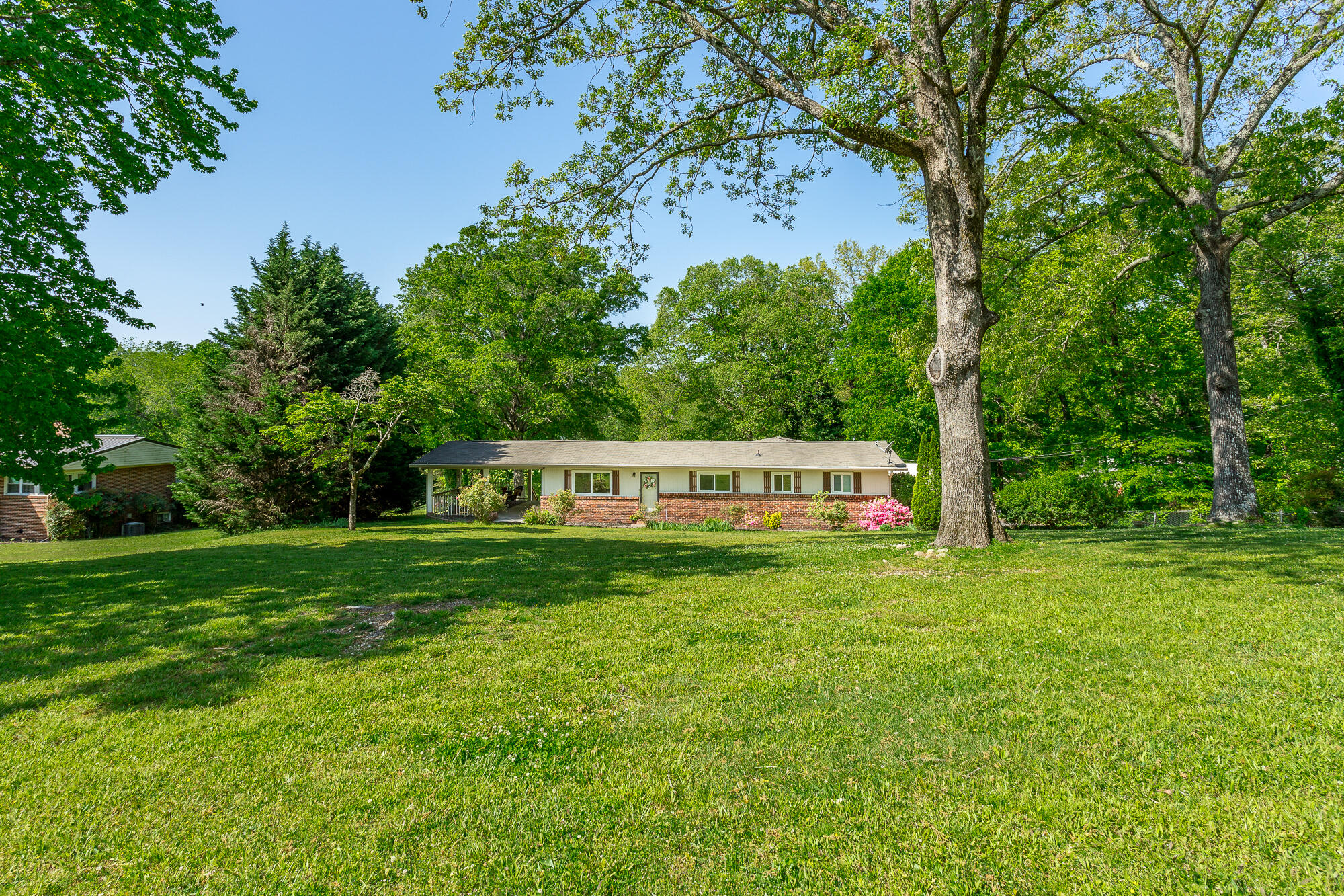 1512 Crabtree Road Hixson, TN 37343 - Photo 3 of 43 1512 Crabtree Rd. HD-2