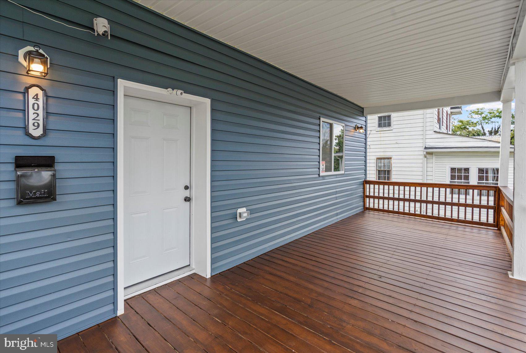 4029 Fairview Avenue Baltimore, MD 21216 - Photo 3 of 51