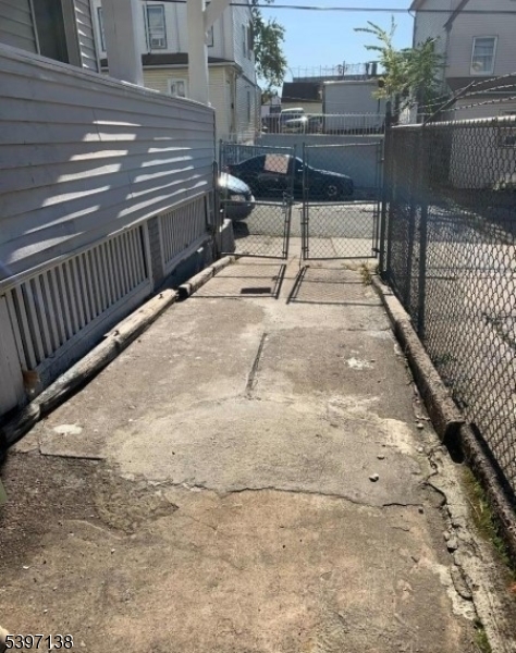 76 Jasper Street Paterson, NJ 07522 - Photo 12 of 12