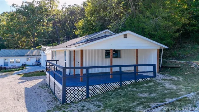 $199,000 | 53 H And A Lane, Roach, MO 65787