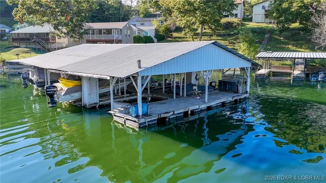 $199,000 | 53 H And A Lane, Roach, MO 65787