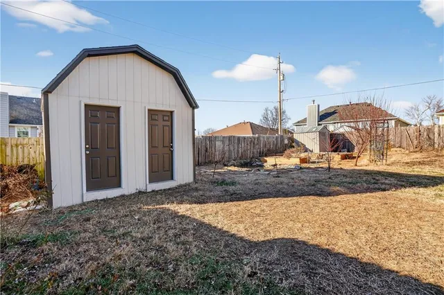 $375,000 | 4404 Muncie Court, Leavenworth, KS 66048