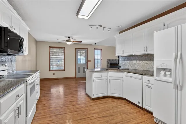 $375,000 | 4404 Muncie Court, Leavenworth, KS 66048