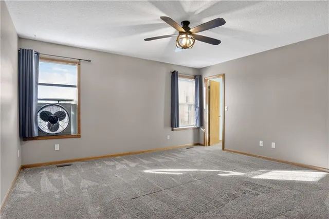 $375,000 | 4404 Muncie Court, Leavenworth, KS 66048