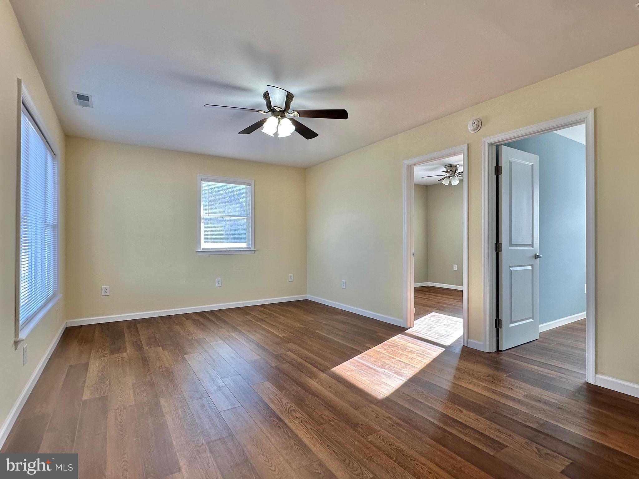 10350 North Claiborne Road Claiborne, MD 21624 - Photo 7 of 18 Family Room